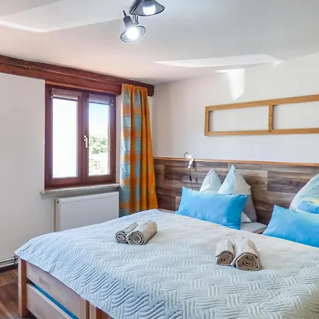 4 Bedroom In Ferienhaus Gottmadingen