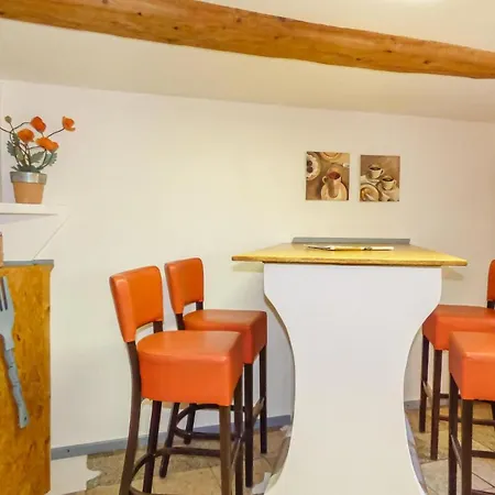 4 Bedroom In