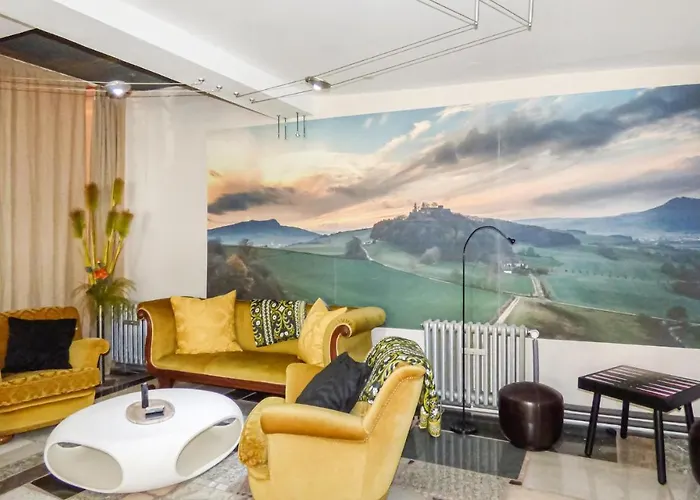 In With Wifi Nyaraló